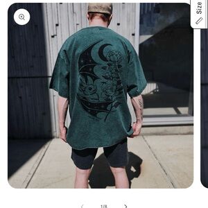 Green Graphic Short Sleeve Tee